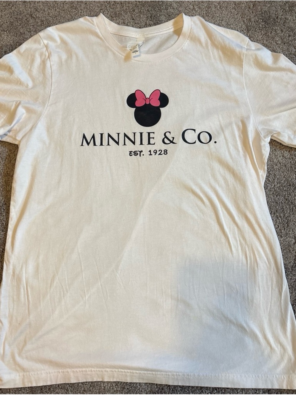 Women’s Disney Minnie White Graphic Tee with Pink Bow